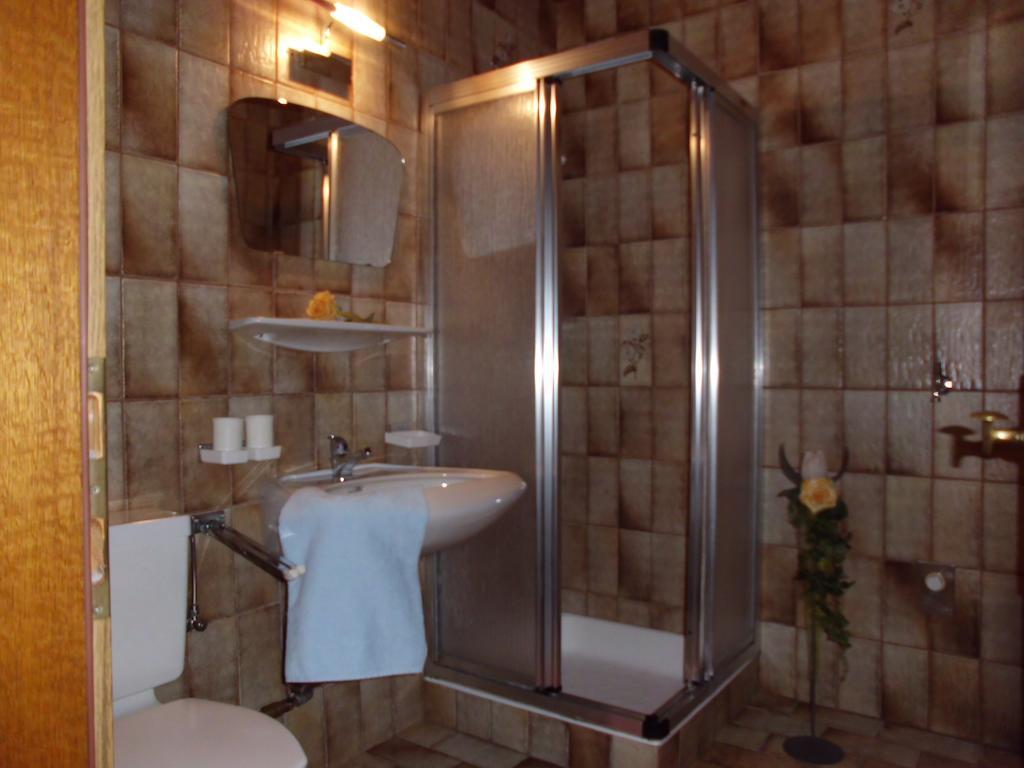Ferienwohnungen Rahm Mayrhofen Room photo